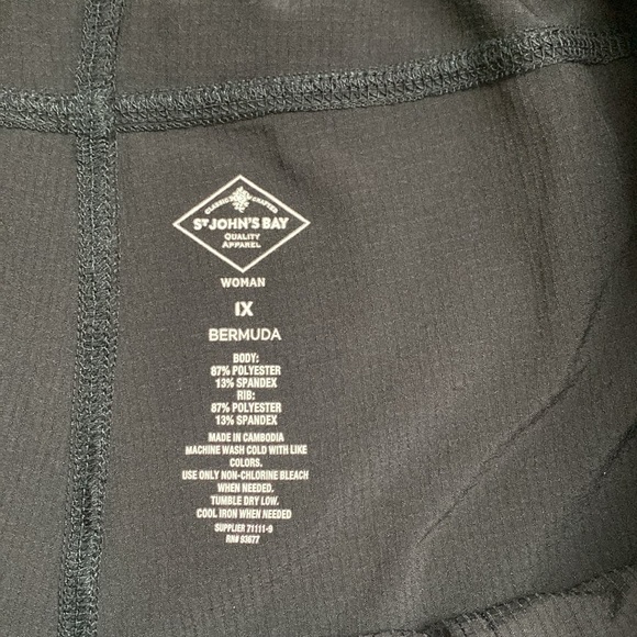 2pair shorts. - Picture 4 of 4